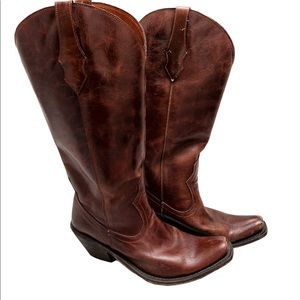 Tan High cowgirl boots size 8/5
